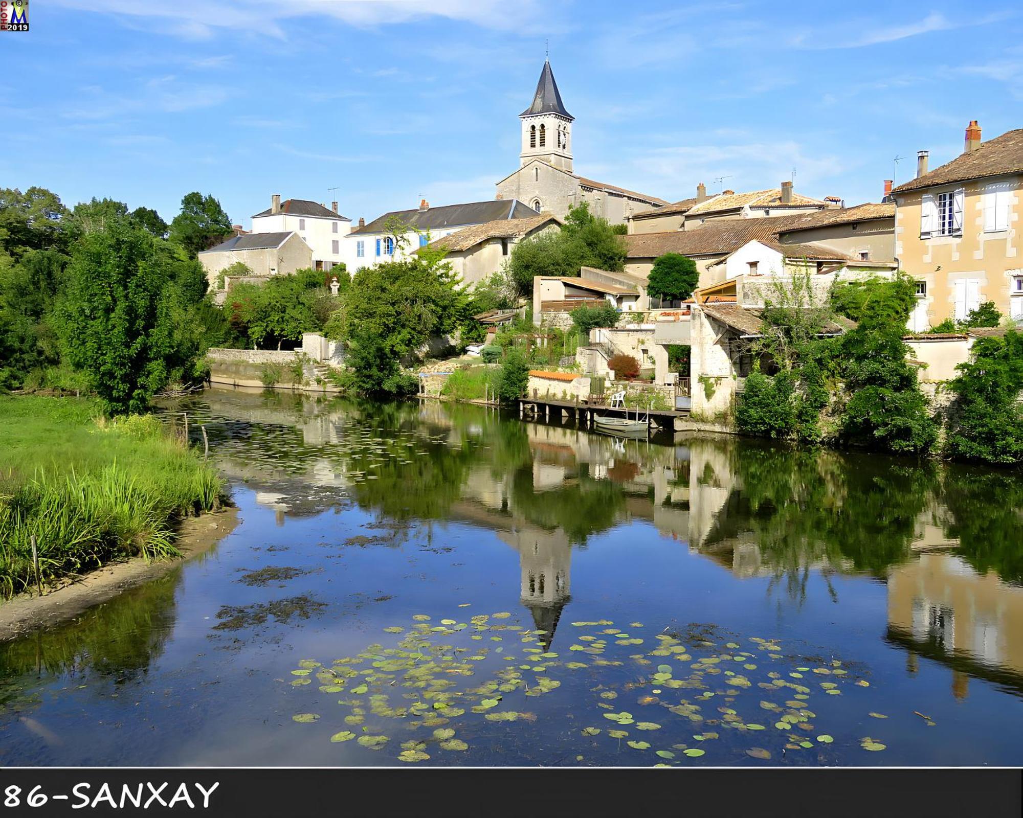 Sanxay Domaine De La Briouse Bed & Breakfast エクステリア 写真